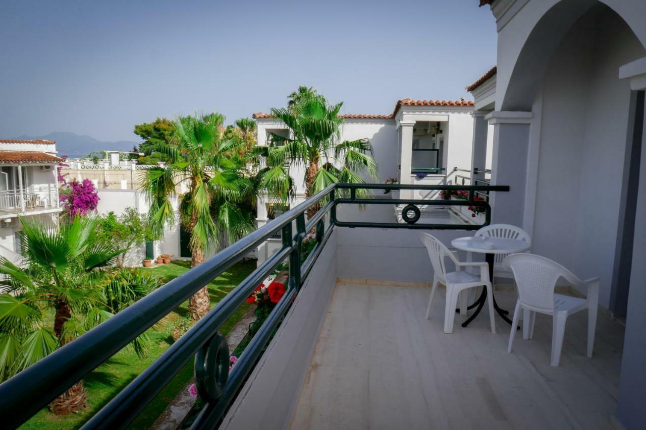 Hotel apartamentowy Ammos
